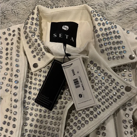 Seta Bianca Jacket- Studded White Cropped Moto Jacket - Women - Picture 5 of 5